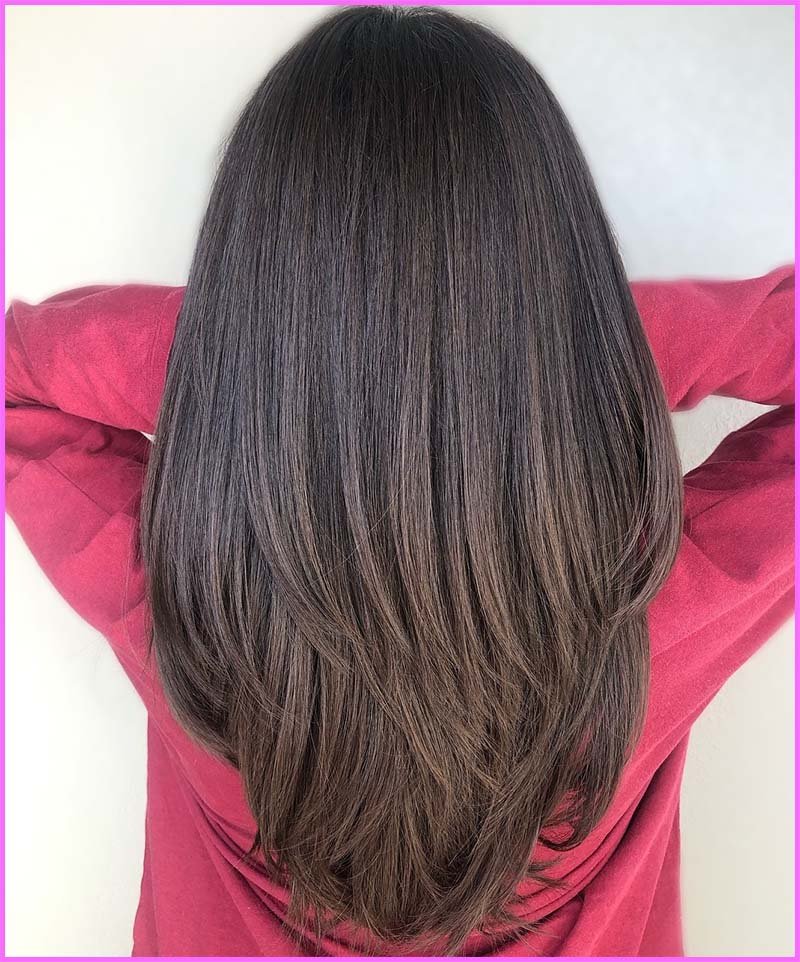 pelo largo en capas con ombre rubio castaño